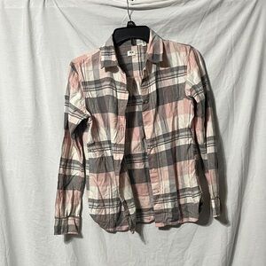 Uniqlo Casual Pink and Gray Plaid Shirt